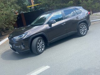 2021 Toyota RAV4 V (XA50), коричневый, 3500000 рублей, вид 5