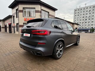 2020 BMW X5 40i IV (G05/G18), серый, 8300000 рублей, вид 5