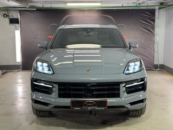 2024 Porsche Cayenne III Рестайлинг, серебристый, 13900000 рублей - вид 5
