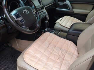 2010 Toyota Land Cruiser 200 Series, золотистый, 3500000 рублей, вид 3