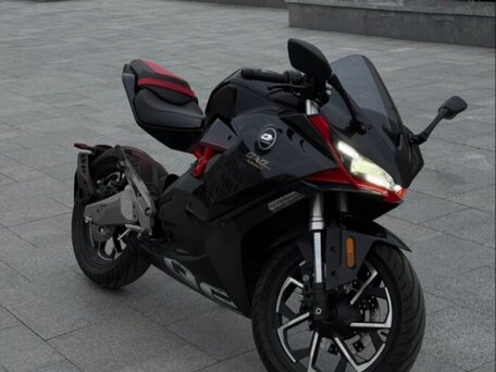 2025 QJMotor RX5000D, чёрный, 395000 рублей, вид 1