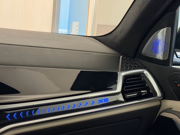2024 BMW X5 40i IV (G05/G18) Рестайлинг, чёрный - вид 19