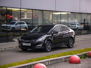 2016 Hyundai Solaris I Рестайлинг, чёрный, 1299777 рублей, вид 3