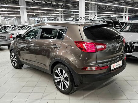 2013 Kia Sportage III, коричневый, 1146000 рублей, вид 4