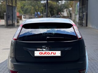 2009 Ford Focus II Рестайлинг, серый, 550000 рублей, вид 5