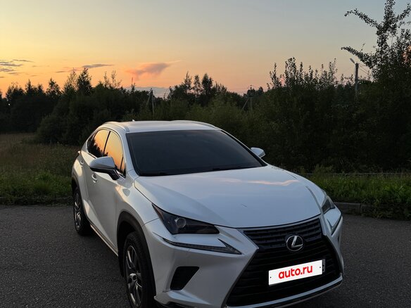 2018 Lexus NX 200 I Рестайлинг, белый, 3400000 рублей - вид 9