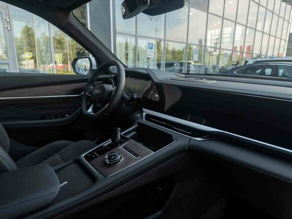 2026 Geely Monjaro I Рестайлинг, белый - вид 9
