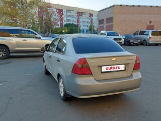 2007 Chevrolet Aveo I Рестайлинг, серебристый, 210000 рублей, вид 3