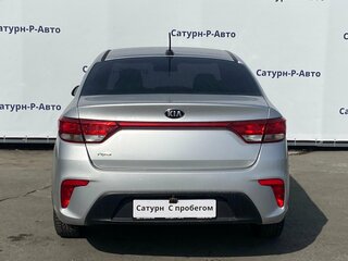 2017 Kia Rio IV, серебристый, 1020000 рублей, вид 5