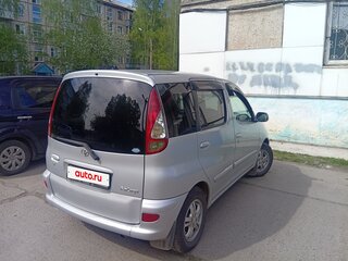 2002 Toyota FunCargo, серый, 550000 рублей, вид 5
