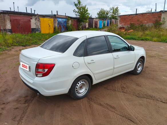 2019 Lada (ВАЗ) Granta I Рестайлинг, белый, 420000 рублей - вид 2