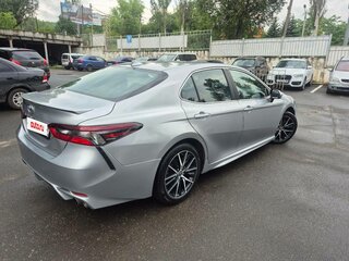 2021 Toyota Camry US Market VIII (XV70) Рестайлинг, серый, 2650000 рублей, вид 4