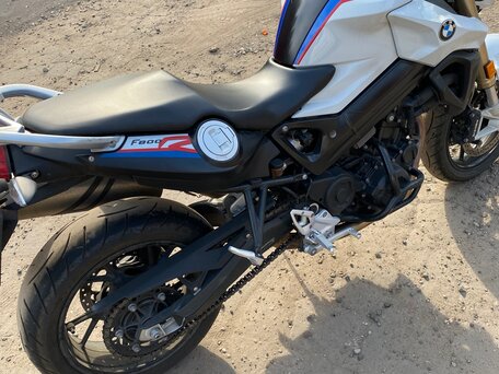 2018 BMW F 800 R, белый, 690000 рублей, вид 1