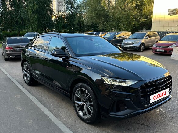 2022 Audi Q8 55 TFSI I (4M), чёрный, 8300000 рублей