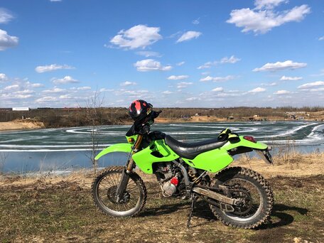 2003 Kawasaki KLX 250, зелёный, 225000 рублей, вид 3