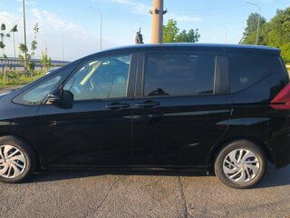 2021 Honda Freed II Рестайлинг, чёрный, 1600000 рублей, вид 5