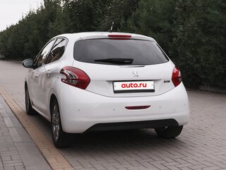 2013 Peugeot 208 I, белый, 753000 рублей, вид 3