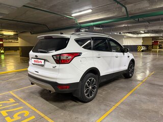 2019 Ford Kuga II Рестайлинг, белый, 1920000 рублей, вид 5