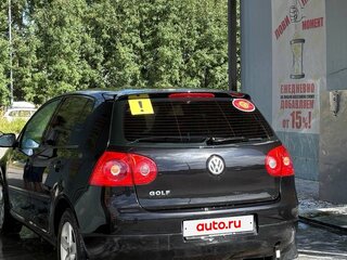 2004 Volkswagen Golf V, чёрный, 305000 рублей, вид 4