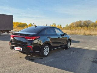 2017 Kia Rio IV, чёрный, 1300000 рублей, вид 5
