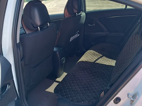 2010 Toyota Avensis III, белый, 1150000 рублей - вид 11
