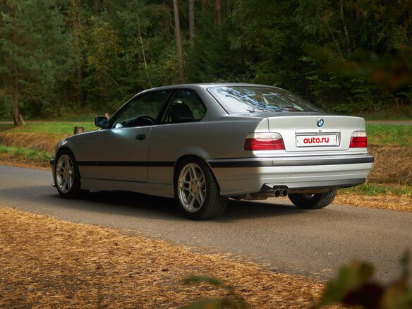 1996 BMW 3 серии 328i III (E36), серебристый, 1700000 рублей - вид 6