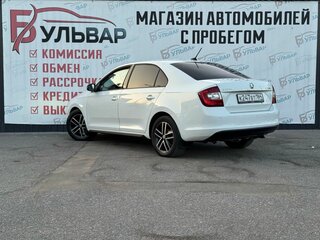 2017 Skoda Rapid I Рестайлинг, белый, 1230000 рублей, вид 4