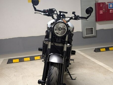 2020 Yamaha XSR700, серебристый, 750000 рублей, вид 3