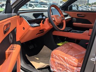 2026 Toyota bZ3X 58.3 kWh, серебристый, 2850000 рублей, вид 4