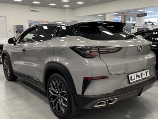 2024 Changan UNI-T I, серый, 3309900 рублей, вид 5