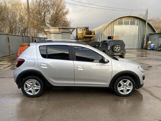 2016 Renault Sandero Stepway II, серый, 1200000 рублей, вид 4