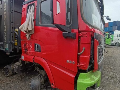 2023 Shacman (Shaanxi) SX3318, красный, 1550250 рублей, вид 2