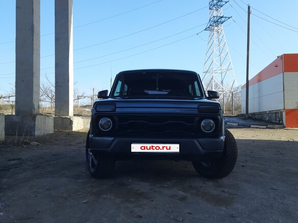 2015 Lada (ВАЗ) 2121 (4x4) Urban I Рестайлинг, серебристый, 550000 рублей - вид 6