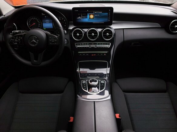 2019 Mercedes-Benz C-Класс 200 IV (W205) Рестайлинг, белый, 2099000 рублей - вид 5