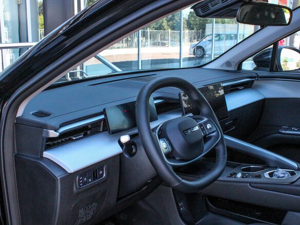 2026 Omoda C5 II, чёрный, 2399000 рублей - вид 6