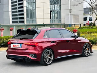2021 Audi A3 Sportback 35 TFSI IV (8Y), красный, 1920404 рублей, вид 5