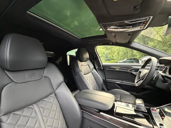 2023 Audi S8 IV (D5) Рестайлинг, чёрный - вид 23