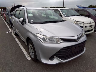 2017 Toyota Corolla Fielder XI (E160, E170, E180) Рестайлинг 1, серебристый, 1650000 рублей, вид 3