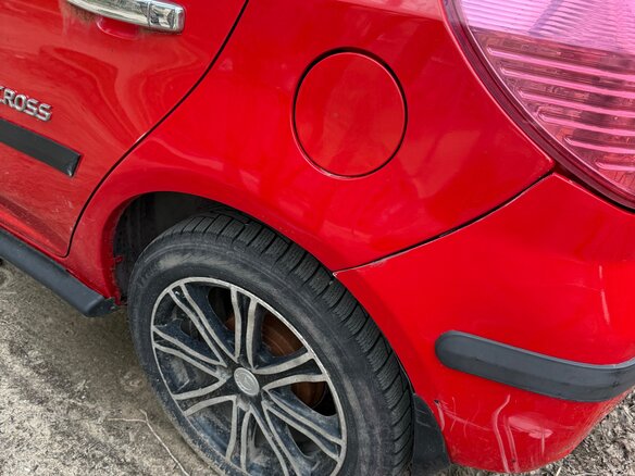 2013 Geely MK Cross I, красный, 260000 рублей - вид 5
