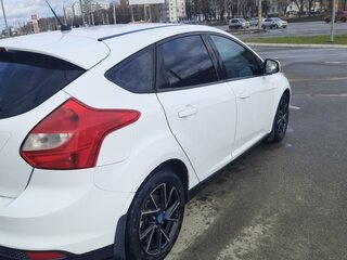 2014 Ford Focus III, белый, 700000 рублей, вид 5