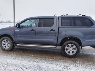 2012 Toyota Hilux VII Рестайлинг, серый, 2500000 рублей, вид 4