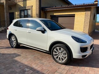 2015 Porsche Cayenne S Diesel II Рестайлинг (958), белый, 4700000 рублей, вид 2