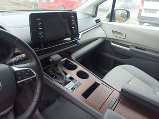 2020 Toyota Sienna IV, серебристый, 2750000 рублей, вид 5