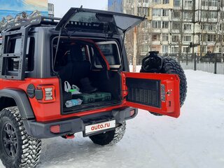 2018 Jeep Wrangler IV (JL), красный, 5175000 рублей, вид 5