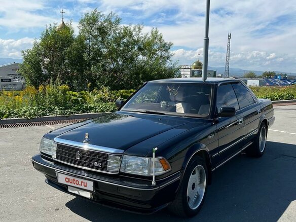1988 Toyota Crown VIII (S130), чёрный, 1000000 рублей