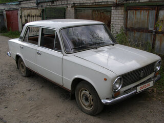 1979 Lada (ВАЗ) 21011, белый, 250000 рублей, вид 1