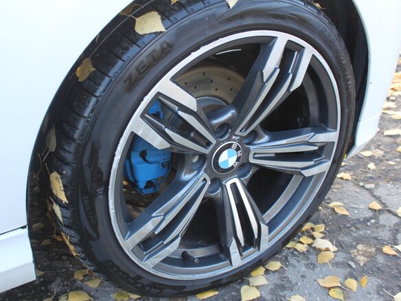 2012 BMW 3 серии 320i V (E90/E91/E92/E93) Рестайлинг, белый - вид 1