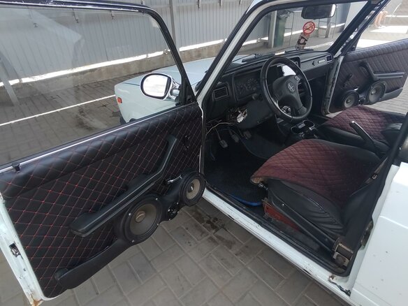 2001 Lada (ВАЗ) 2107, белый, 130000 рублей - вид 7