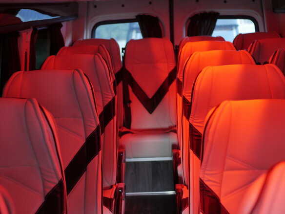 2019 Mercedes-Benz Sprinter, чёрный, 8227071 рублей - вид 5