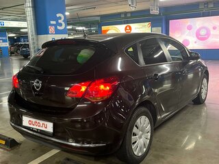 2014 Opel Astra J Рестайлинг, коричневый, 1300000 рублей, вид 5